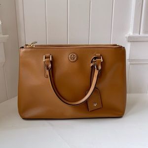 Tory Burch Robinson Double ZIP Tote